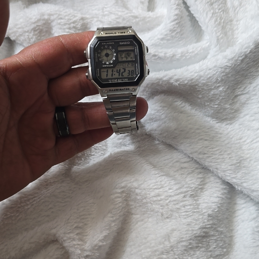 Casio Silver Illuminator Watch - Picture 2 of 3